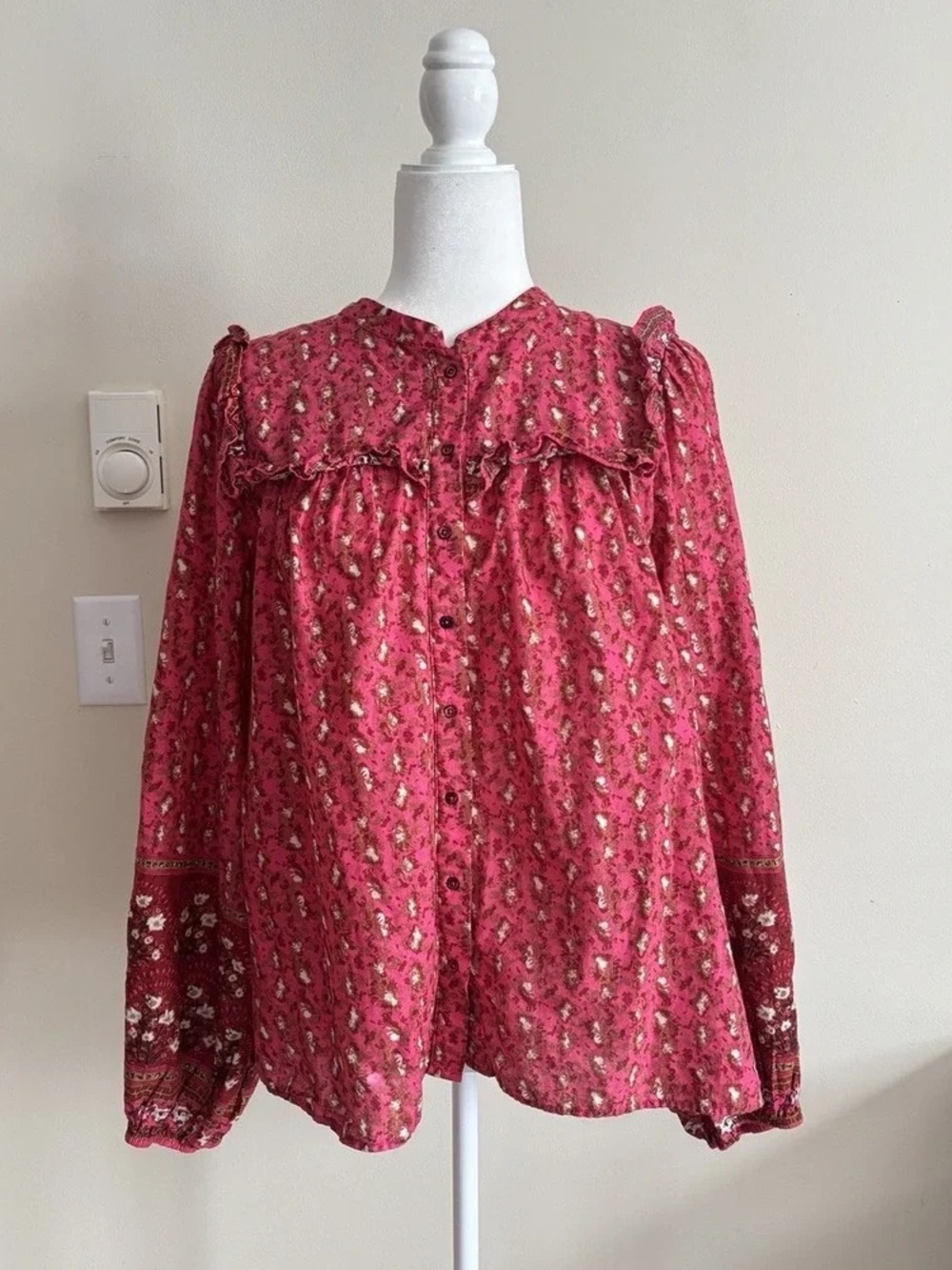 Women’s Red Floral Button-Front Blouse